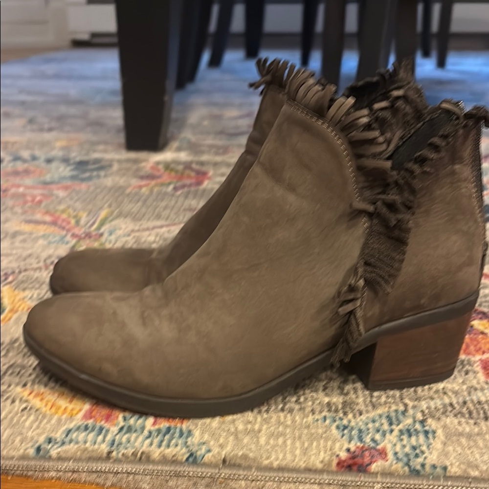Bueno European Made Fringe Ankle Boots - Taupe